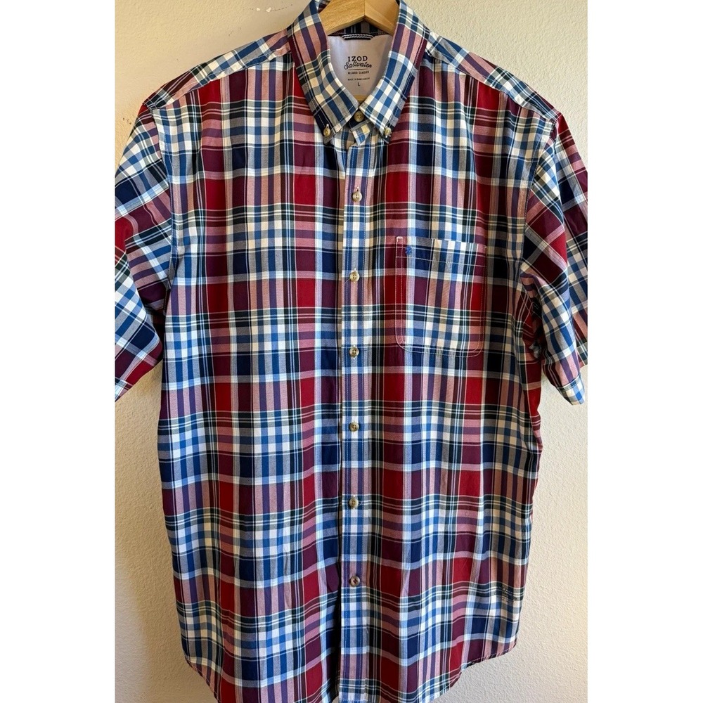 IZOD Saltwater Plaid Shirt Mens L Relaxed Fit Short Sleeve Button Down Pockets